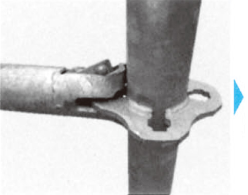 手すり端部は、支柱のフランジに入れる切込みがあります。